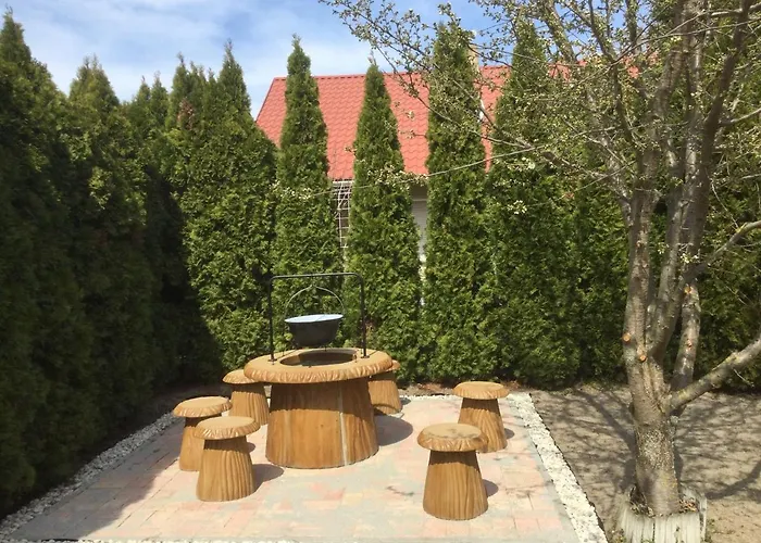 Sueti Nyaralo Casa vacanze Balatonmáriafürdő